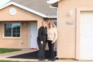 A Christmas Miracle – Elizabeth’s Home for the Holidays